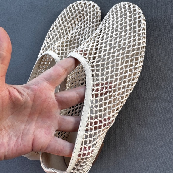 Reformation Britt Ballet Flat in Ivory
Crochet Size 8.5 - Picture 5 of 13